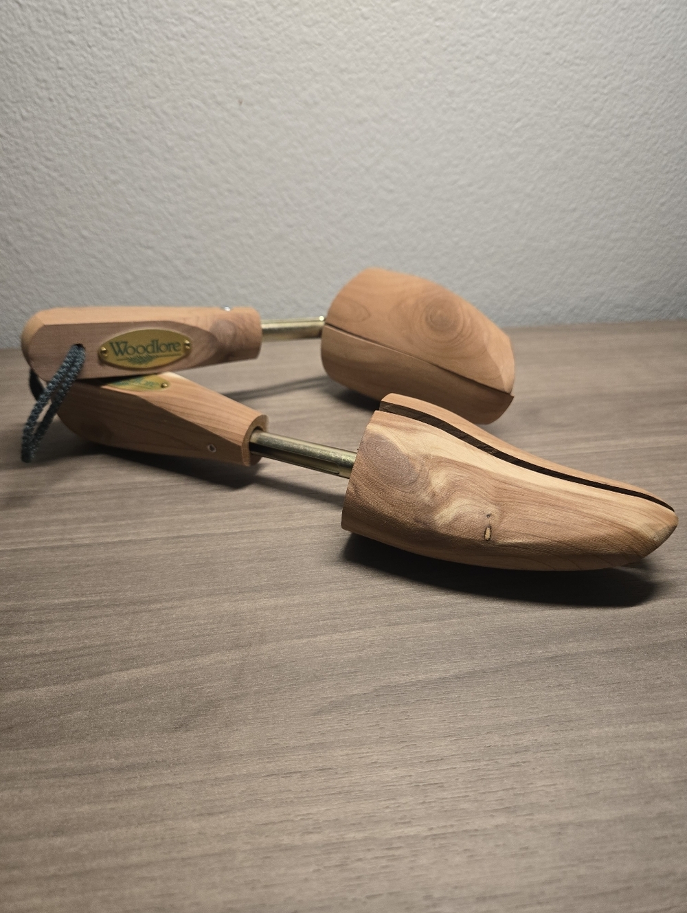 Woodlore Brown Cedar Adjustable Tree Shoe Stretcher Split Toe USA M